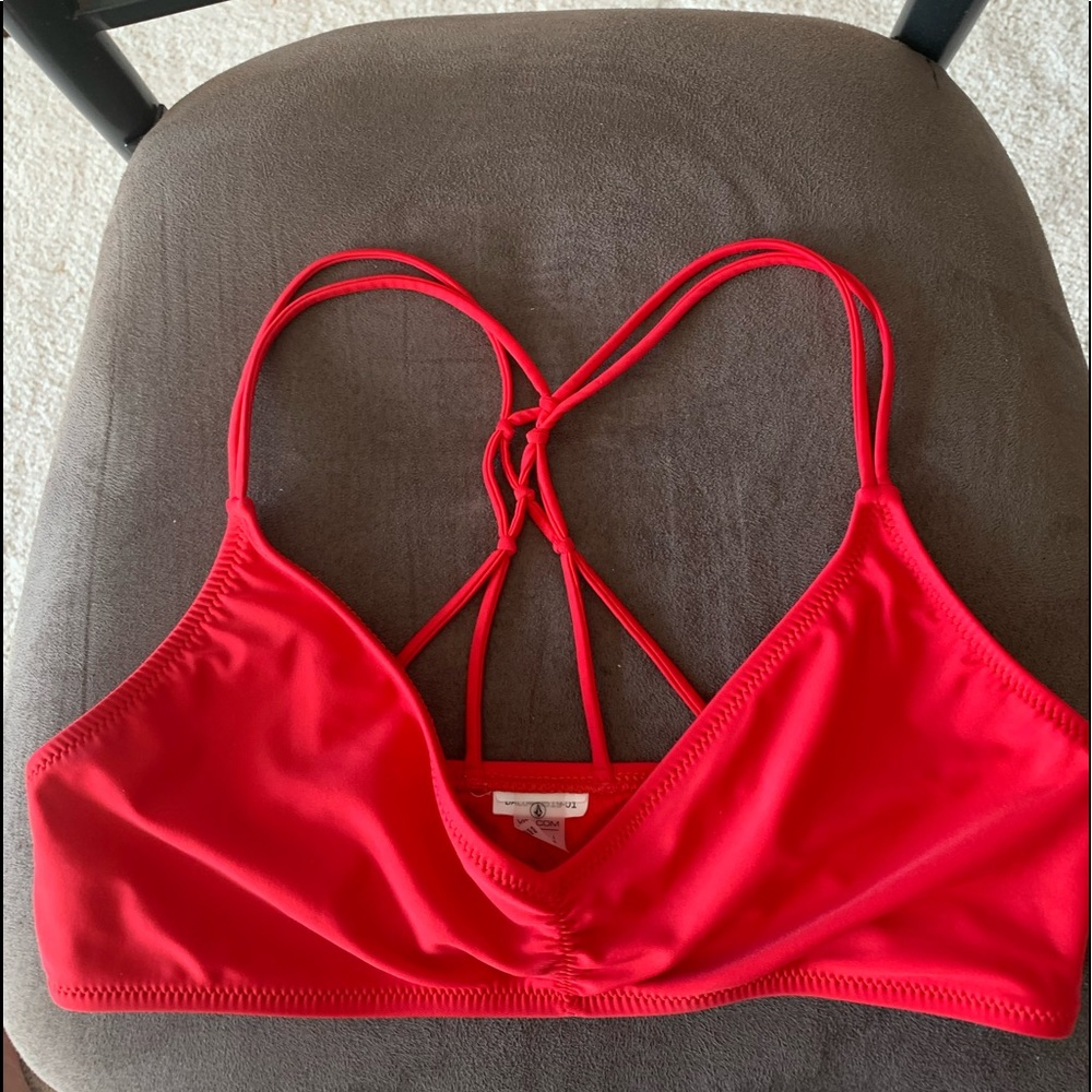 Volcom women’s L swim top